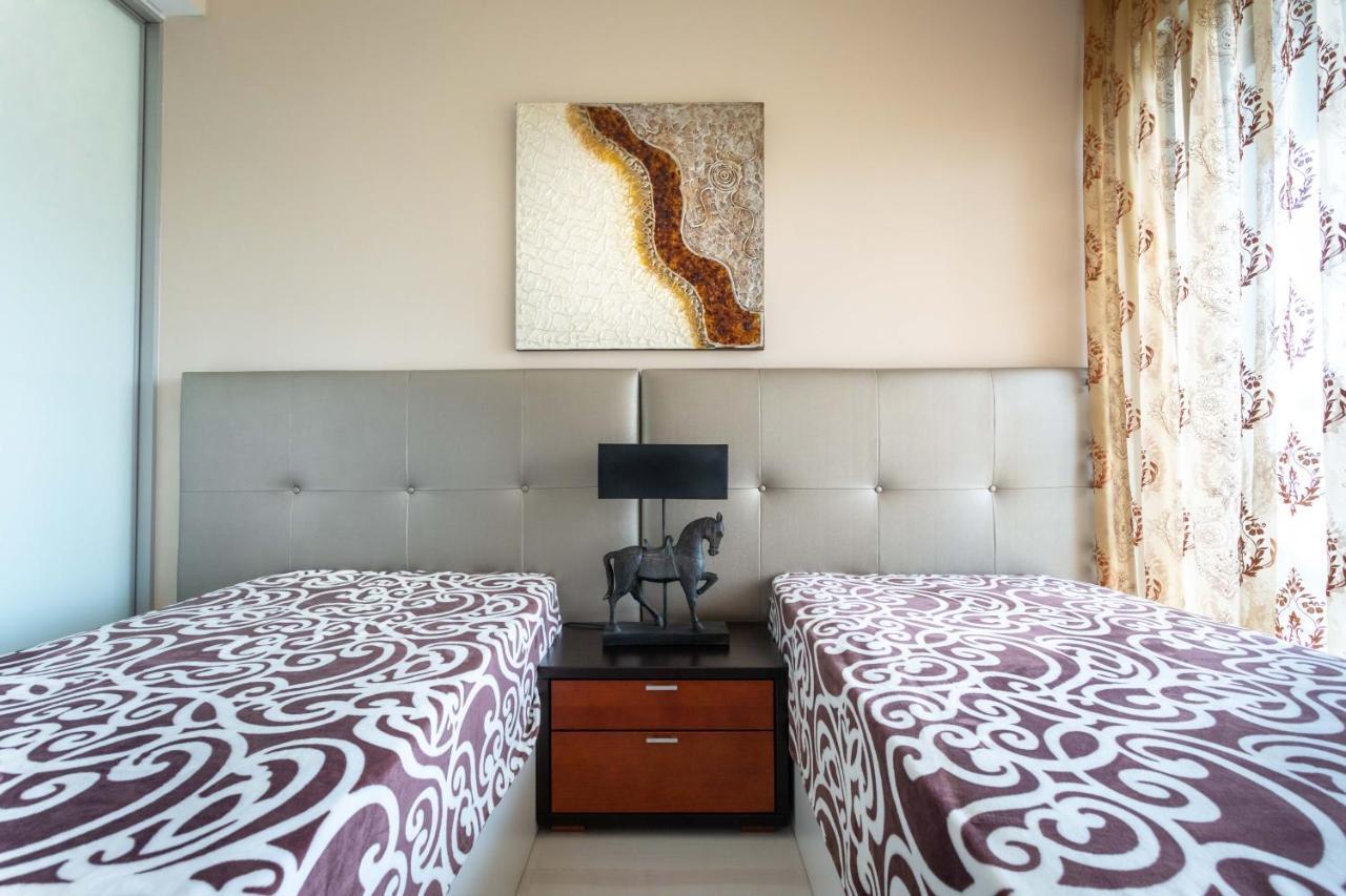 Cavalo Preto, Beach Resort クアルテイラ エクステリア 写真