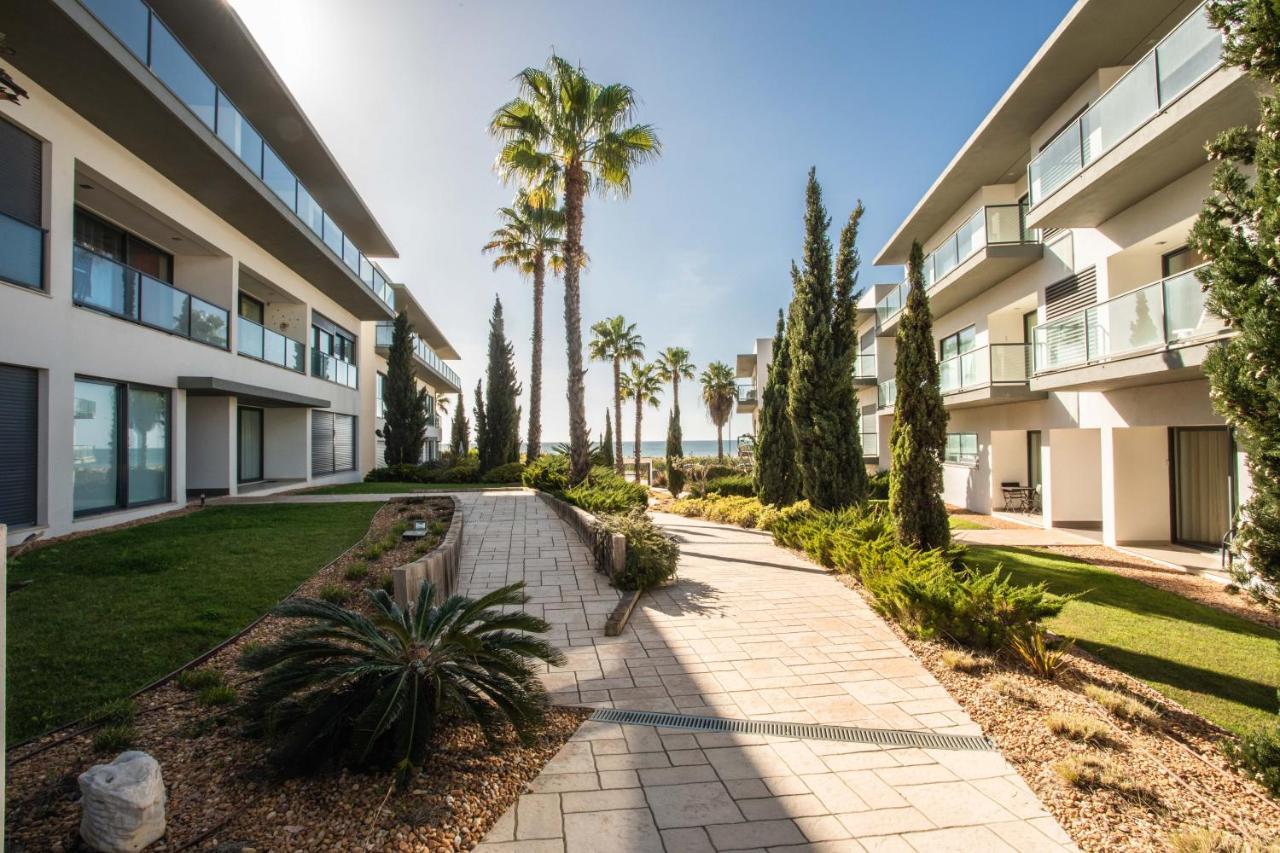 Cavalo Preto, Beach Resort クアルテイラ エクステリア 写真
